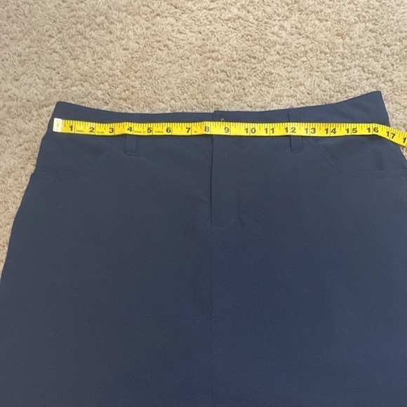 Eddie Bauer Navy Blue Hiking Adventure Skort size 10 - Picture 7 of 8